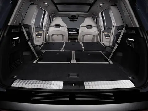 Luggage space